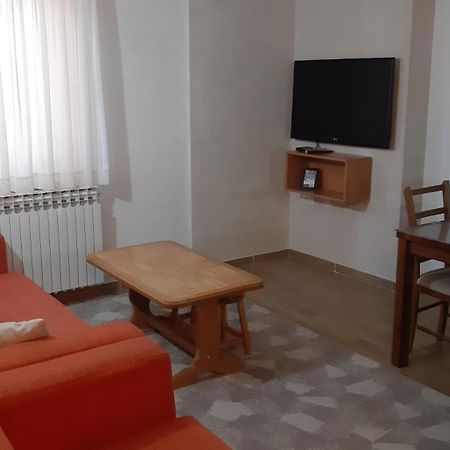 Apartmani Marija Τζαχορίνα Εξωτερικό φωτογραφία