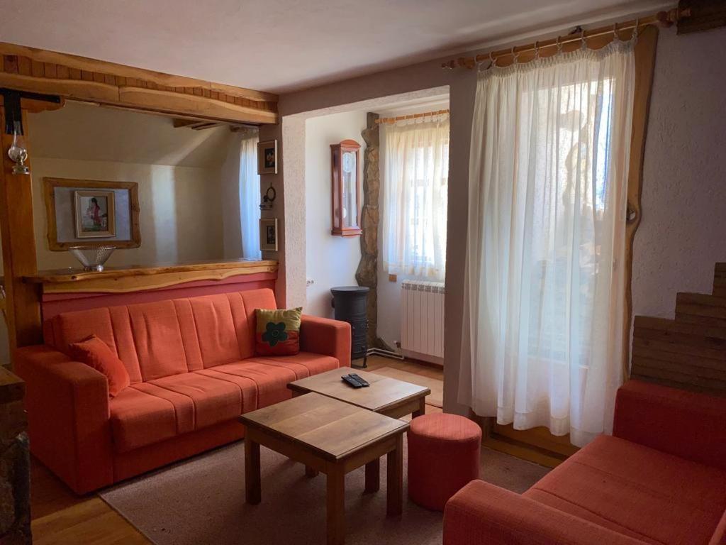 Apartmani Marija Τζαχορίνα Εξωτερικό φωτογραφία