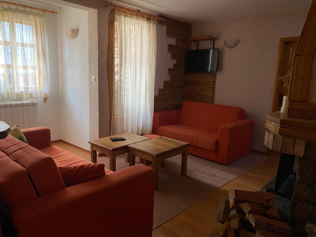 Apartmani Marija Τζαχορίνα Εξωτερικό φωτογραφία