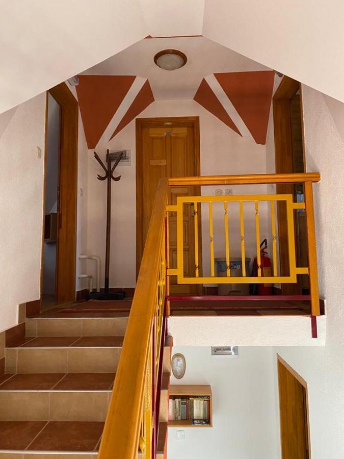 Apartmani Marija Τζαχορίνα Εξωτερικό φωτογραφία